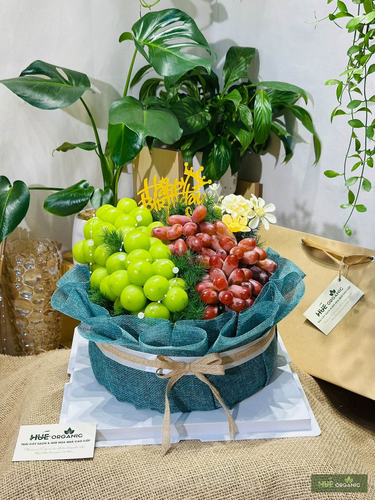 Giỏ quà trái cây tặng tại Huế